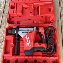 Milwaukee 1-3/4 SDS-MAX Rotary Hammer 