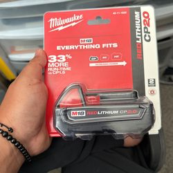 milwaukee battery Brand New 