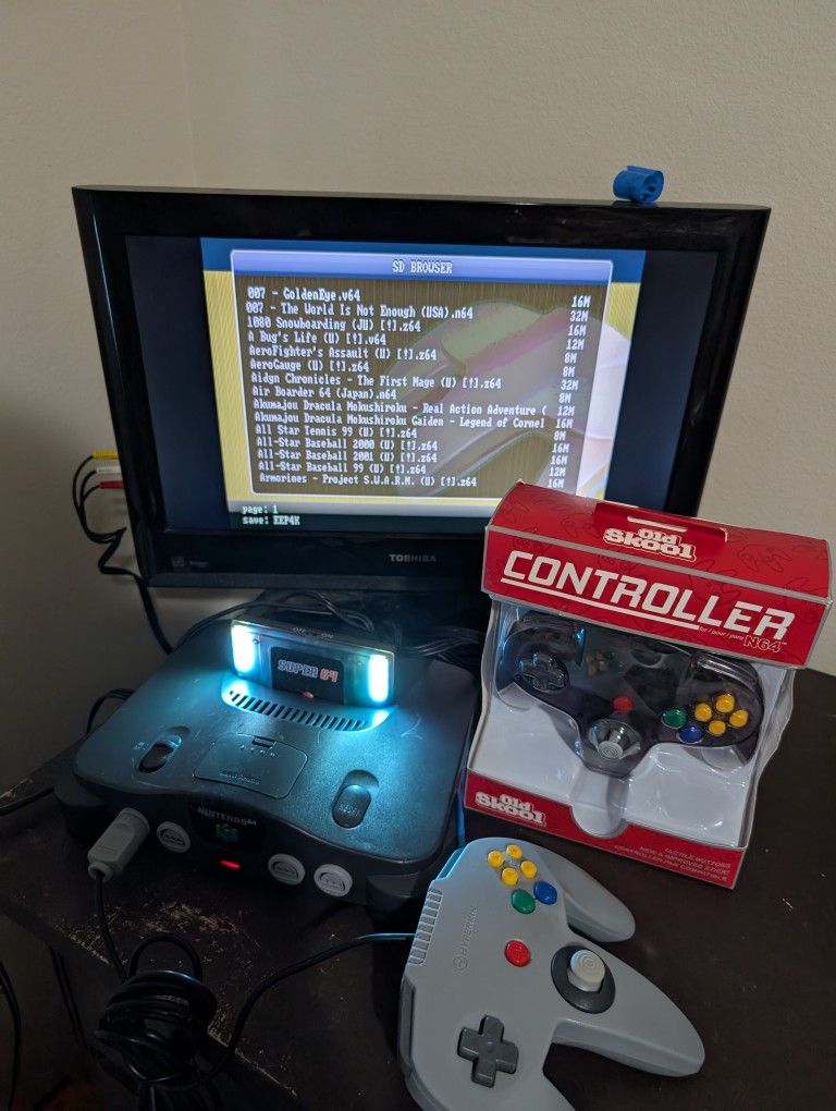N64 w/Loaded Flash Cart (Plenty Of Games )