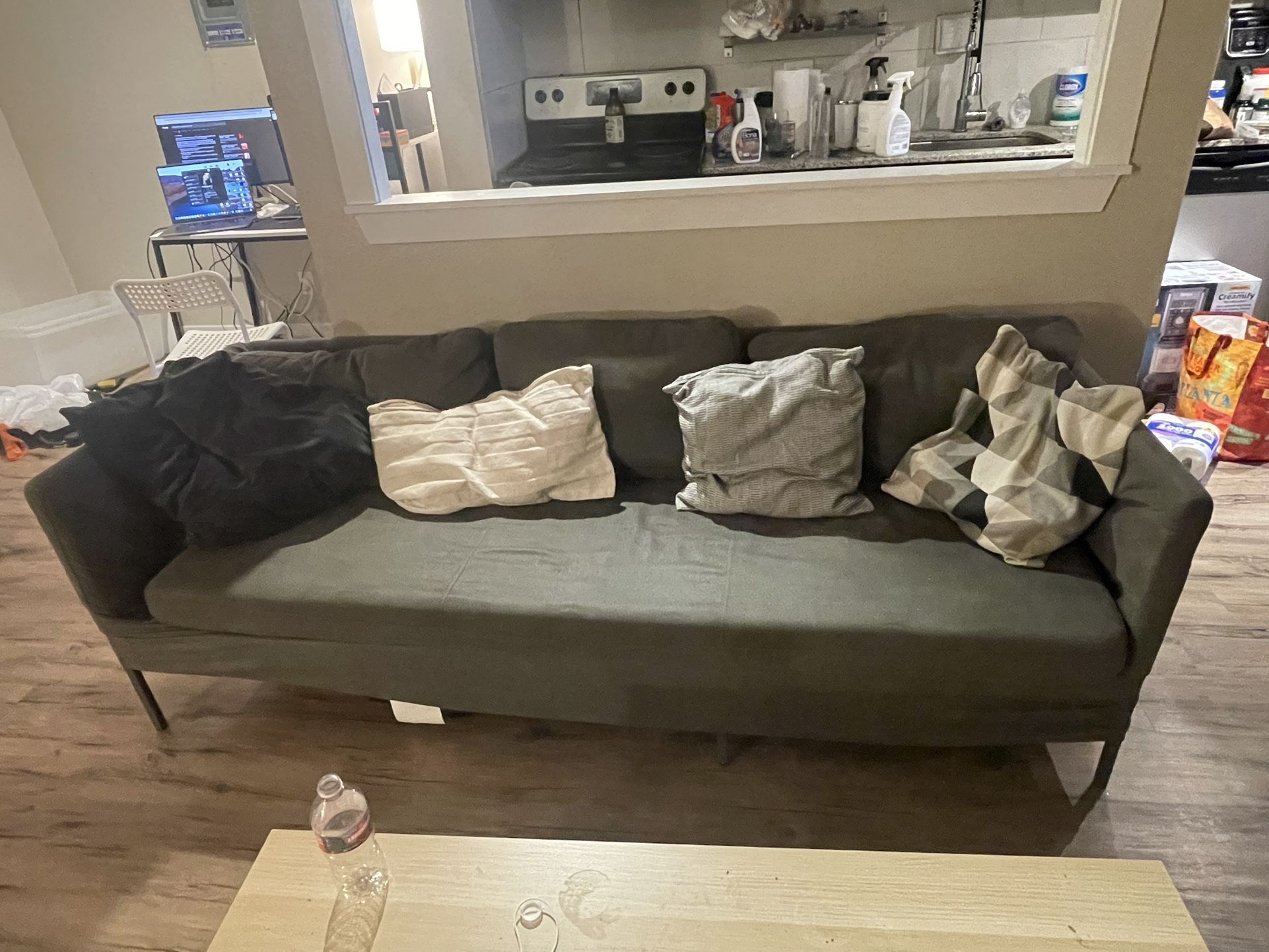 Couch (IKEA Brathult)