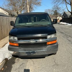 2007 Chevy Van 130 ,000 Miles Selling Have Retired 