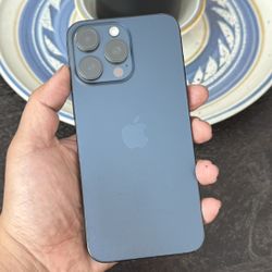 iPhone 15 Pro Max 256Gb Unlocked