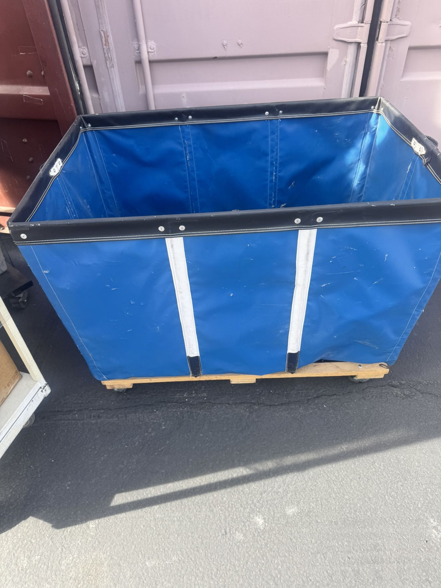Bulk Cart Bushel Cart