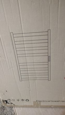 Plug in towel warmer