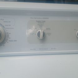 Gas Drier (W Matching Washer) Clean