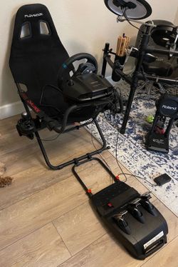 Logitech G29 Wheel and Pedals + Playseat Challenge Racing Sim