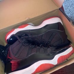 Jordan 11 Breds 