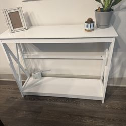 Console Table / Entryway Table – Like New