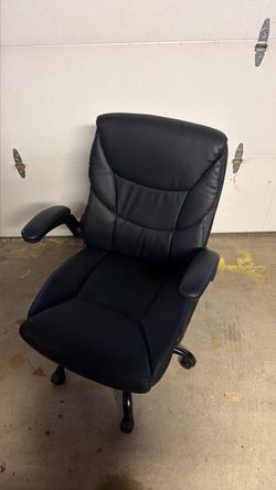 Black Leather High-Back Office Chair