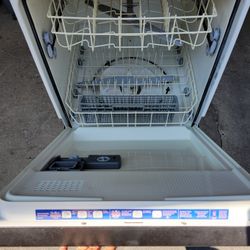 Frigidaire Dishwasher 