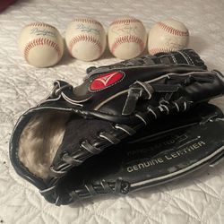baseball glove w/ 4 baseballs