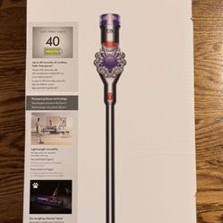 Dyson V8 Cordless Vacuum Cleaner