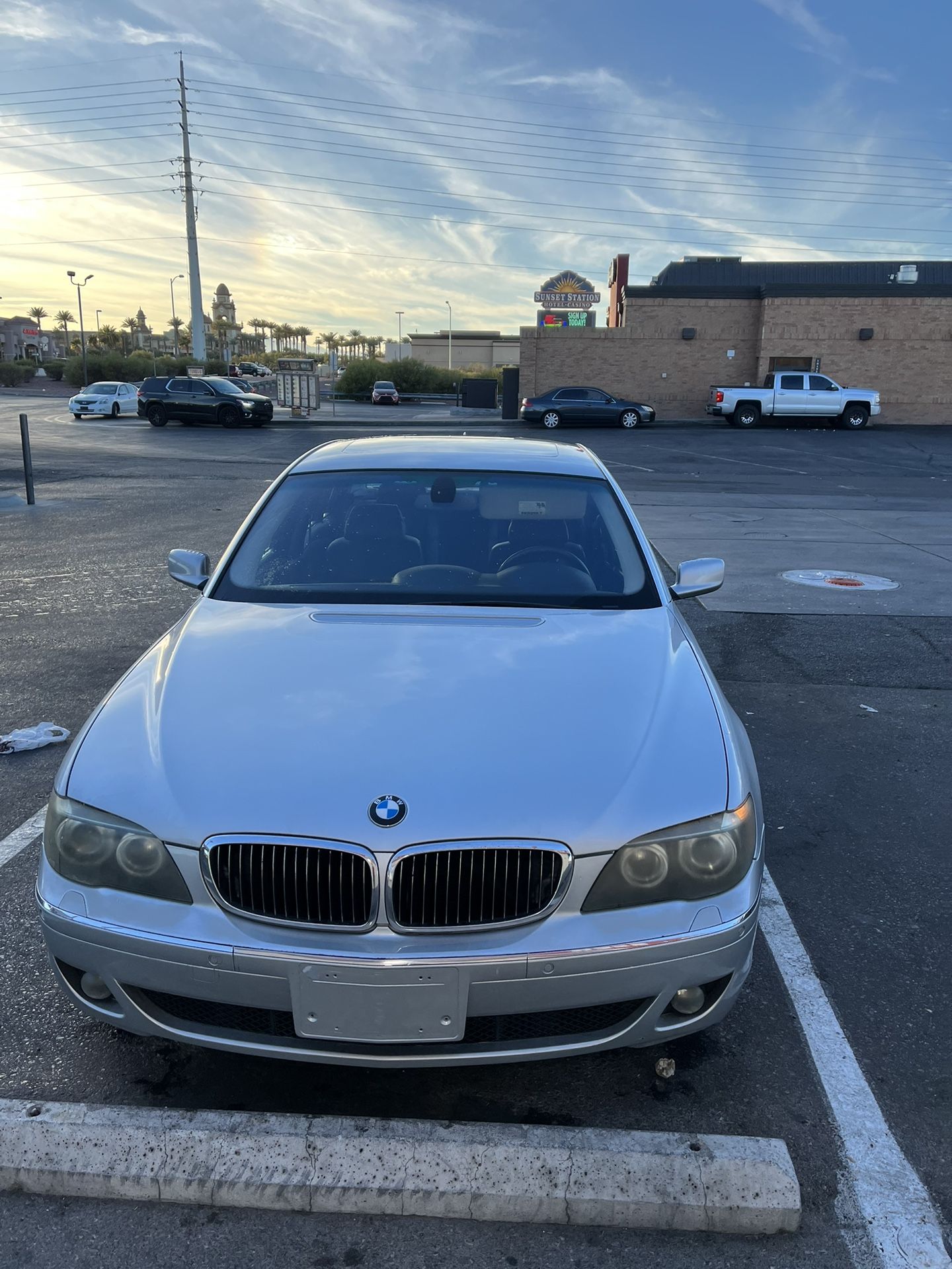 2006 BMW 750 Li (Big Body Beamer) for Sale in Las Vegas, NV - OfferUp