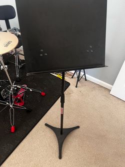 Music stand
