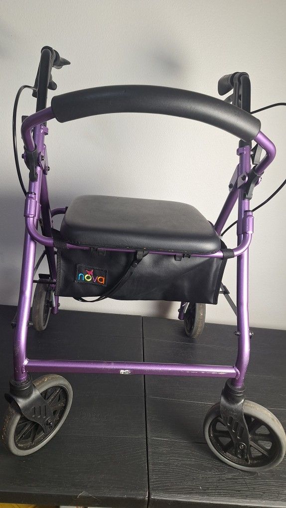 Rollator Nova Zoom 18 Petite Aluminum Rolling Walker Weight Capacity 300 lbs (Purple)