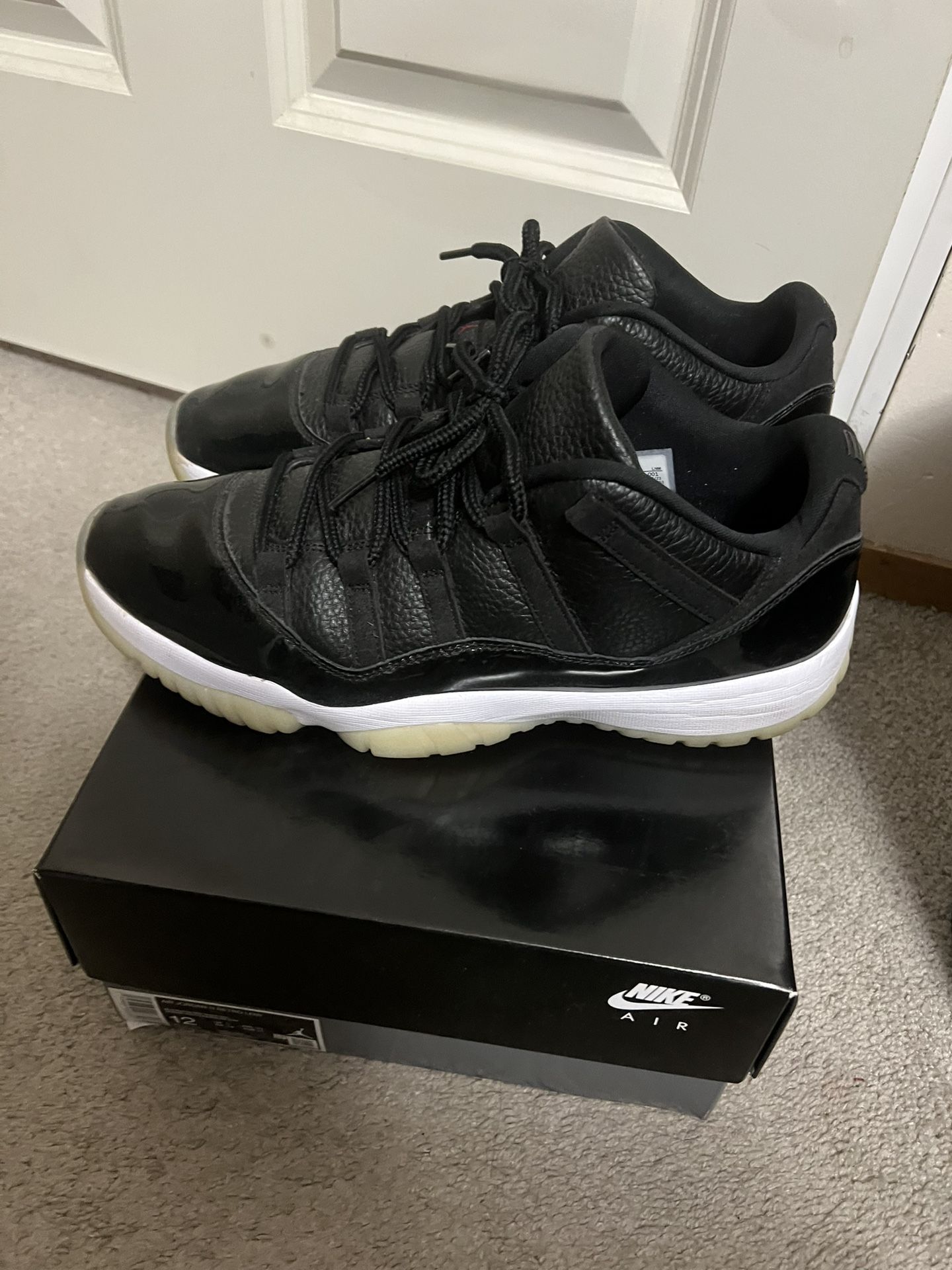 VNDS JORDAN 11 LOW SIZE 12