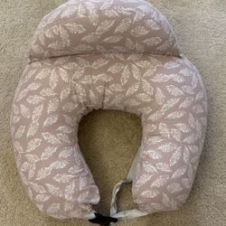 Nursing pillow