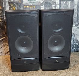 Infinity RS3 is a vintage 2-way bookshelf speaker