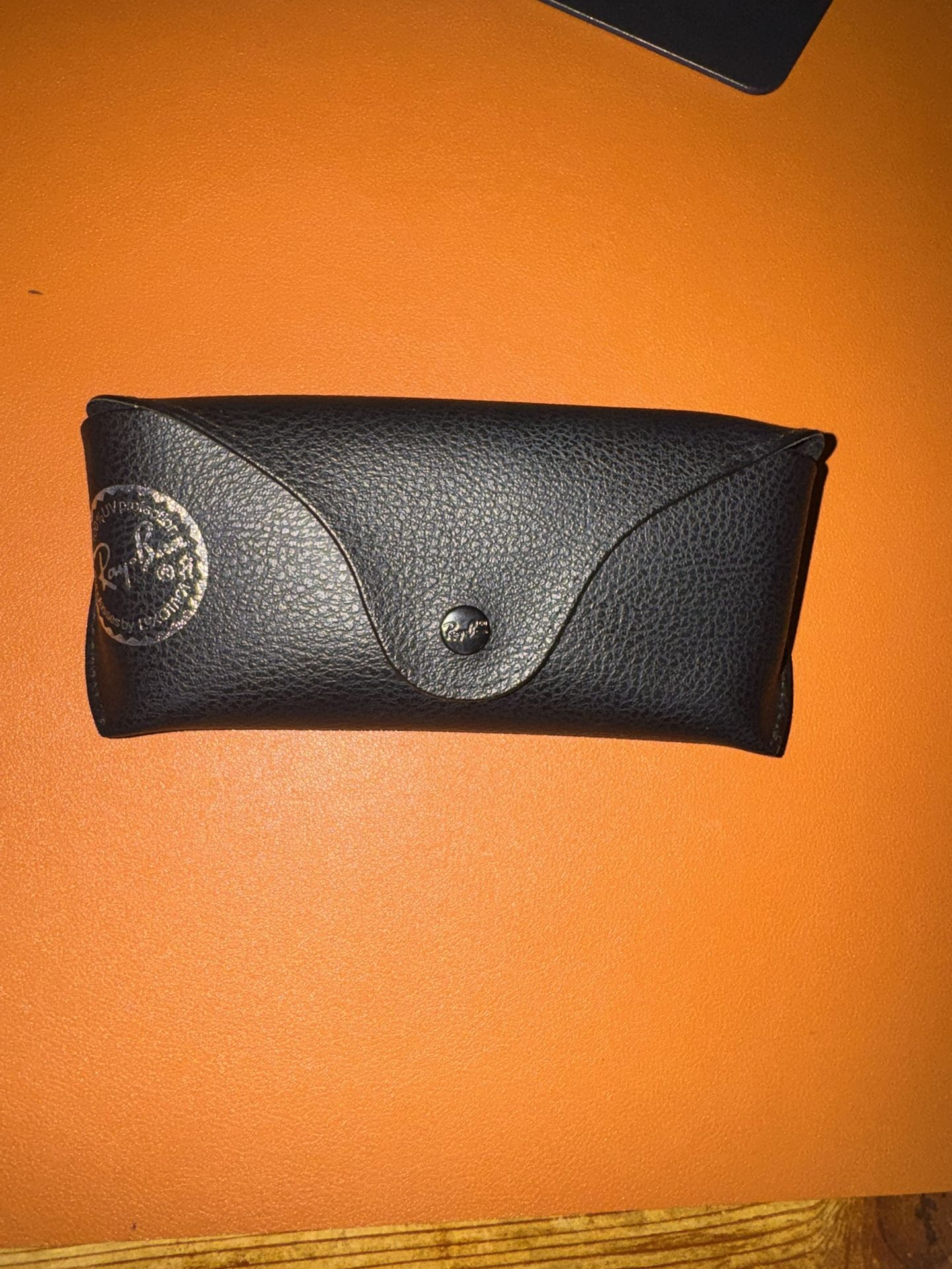 Ray-Ban Hard Case – Black Leather – Excellent Condition