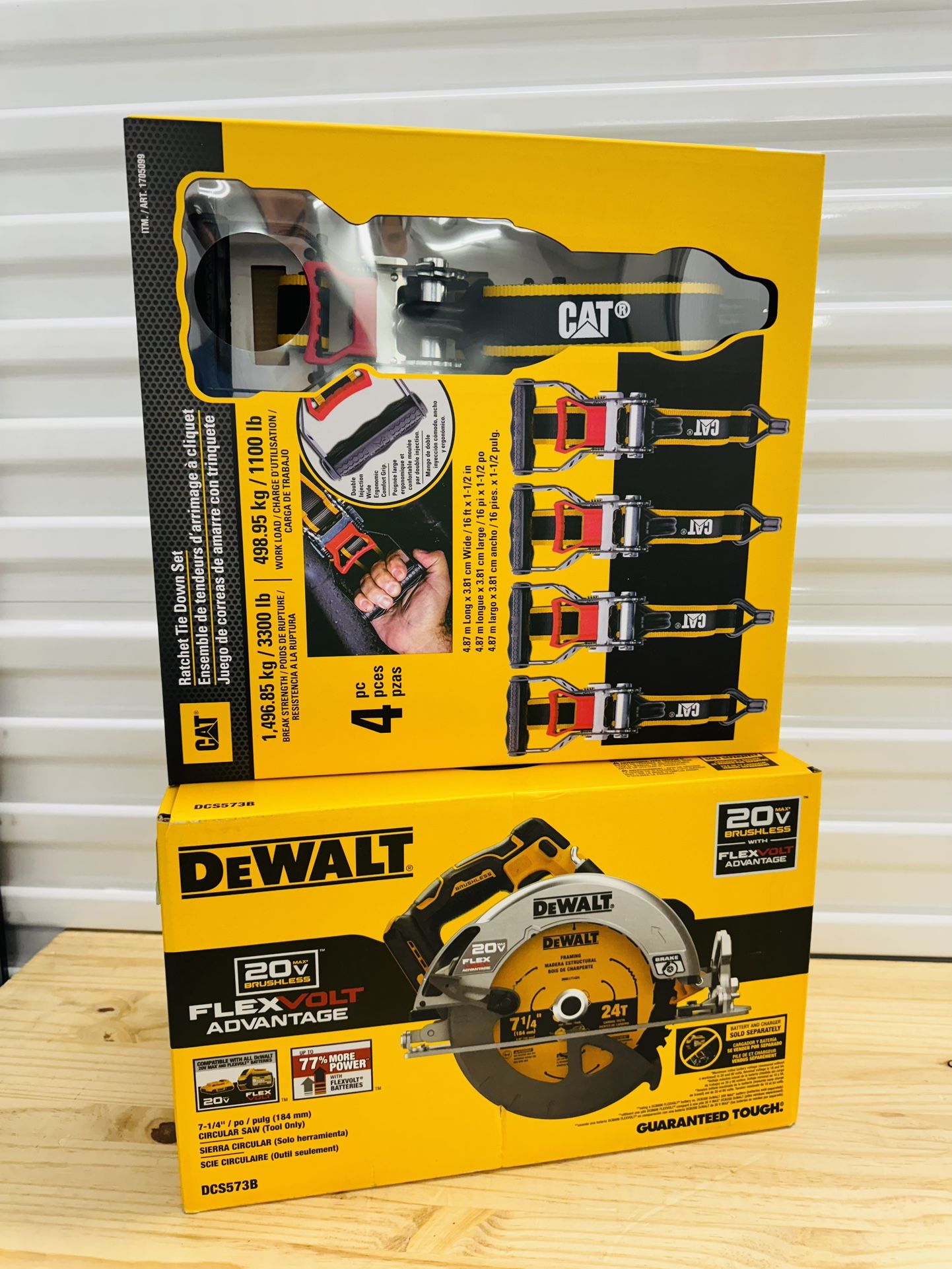 CAT ratchet tie down set and Dewalt flexvolt advantage circular saw (tool  only)