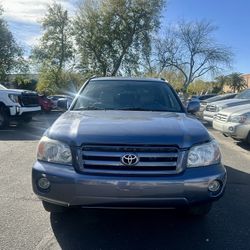 2004 Toyota Highlander 