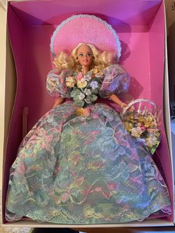 Vintage Bouquet Barbie