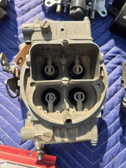 Holley 660 Carburetor Center Squirter