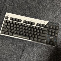 Logitech Pro KDA 