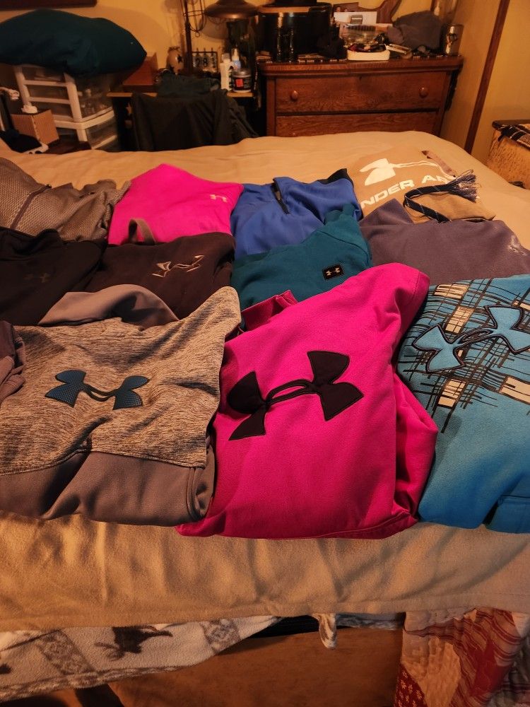 Under Armour M And L Sweatshirt941south