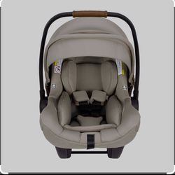 PIPA™ lite RX Infant Car Seat & RELX Base