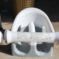Summer Infant Bathtub Seat