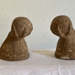 Vintage Cast Iron Ball and Claw Foot Bookends Decor (2)