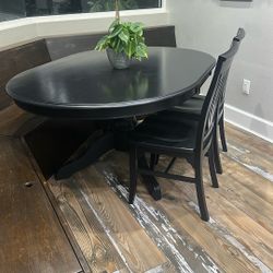 Oval Dining Table Black With Four Black Chairs $150 OBO