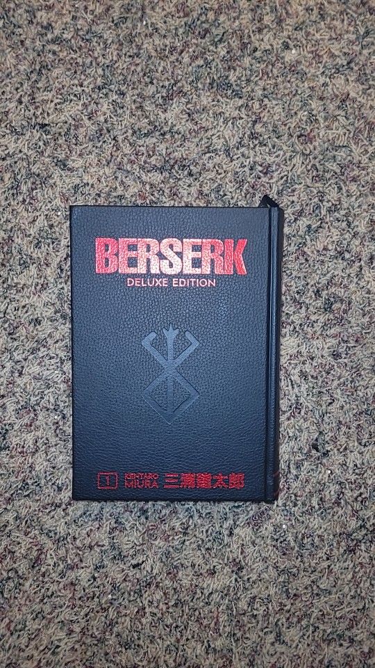 Berserk Deluxe volume 1