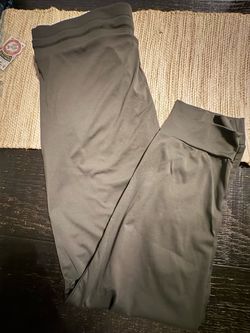 XL 32° Olive Green High-Waist jogger