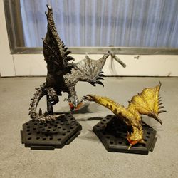 Capcom Figure Builder Gold Rathian & Silver Rathalos - Monster Hunter
