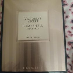 Victoria Secret BombShell  New 3.4 Oz
