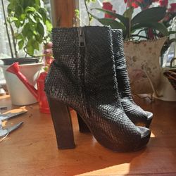 ALLSAINTS Black Textured Leather Peep-Toe Ankle Boots – Size 37 (US 6.5-7)