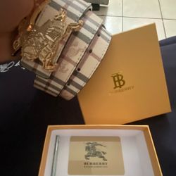 Reversible Burberry Belt