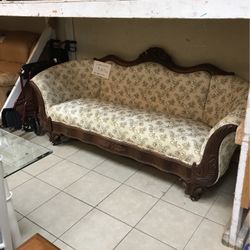 Victorian Sofa 