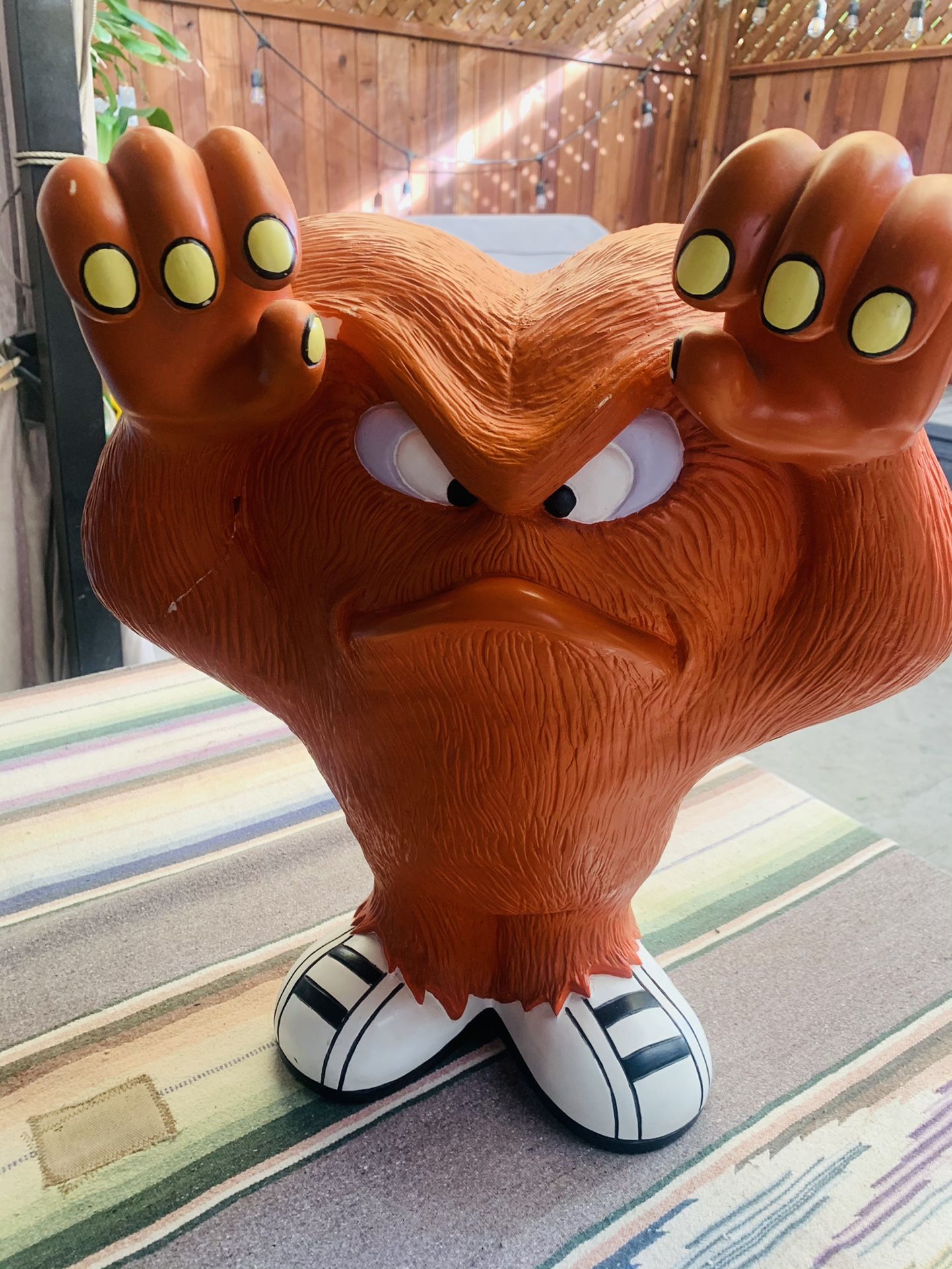 Looney Tunes Gossamer Warner Bros. Studio Store Statue