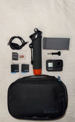 Go Pro Hero 8 Bundle