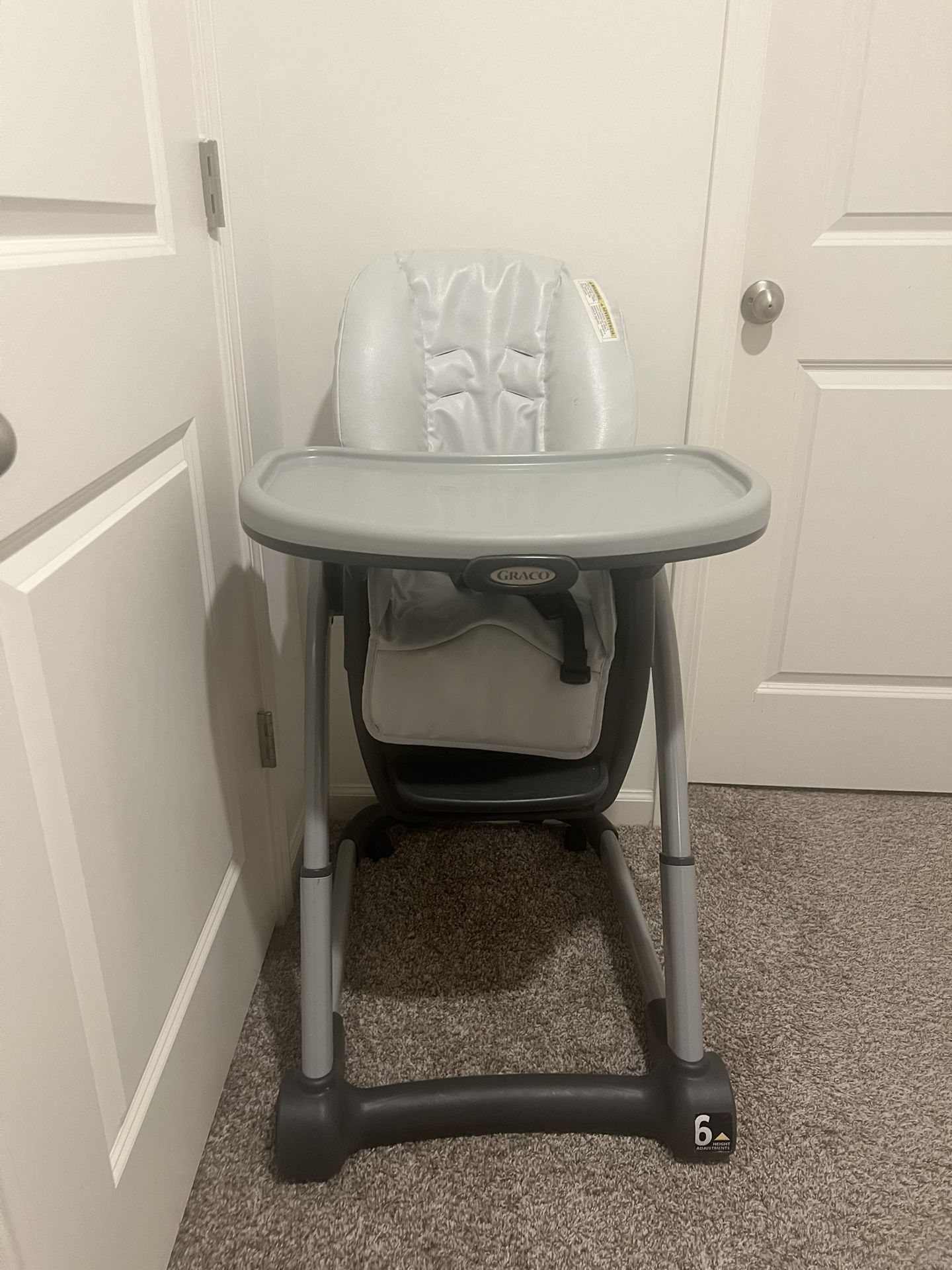 Greco High Chair