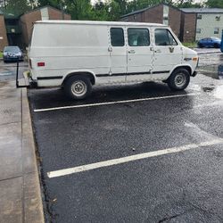 1995 CHEV G20