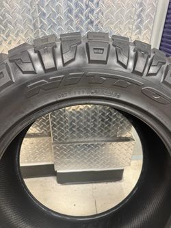 35X12.5XR20LT NITTO RIDGE GRAPPLER