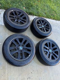 BMW 16x7 set of 4 wheels and tires oem e90 2006-2013