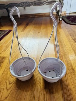 New Hanging Planter Pot - Brand New- $3 Each Pot