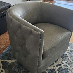 Accent Sofa Studded  Leather Chairs Set Of 2 Grey City Furniture Original Value $1500
