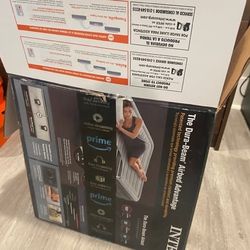Intex Full Size Air Mattress (with Internal Pump)