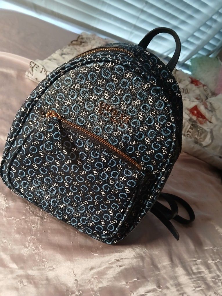 Guess Small BackPack